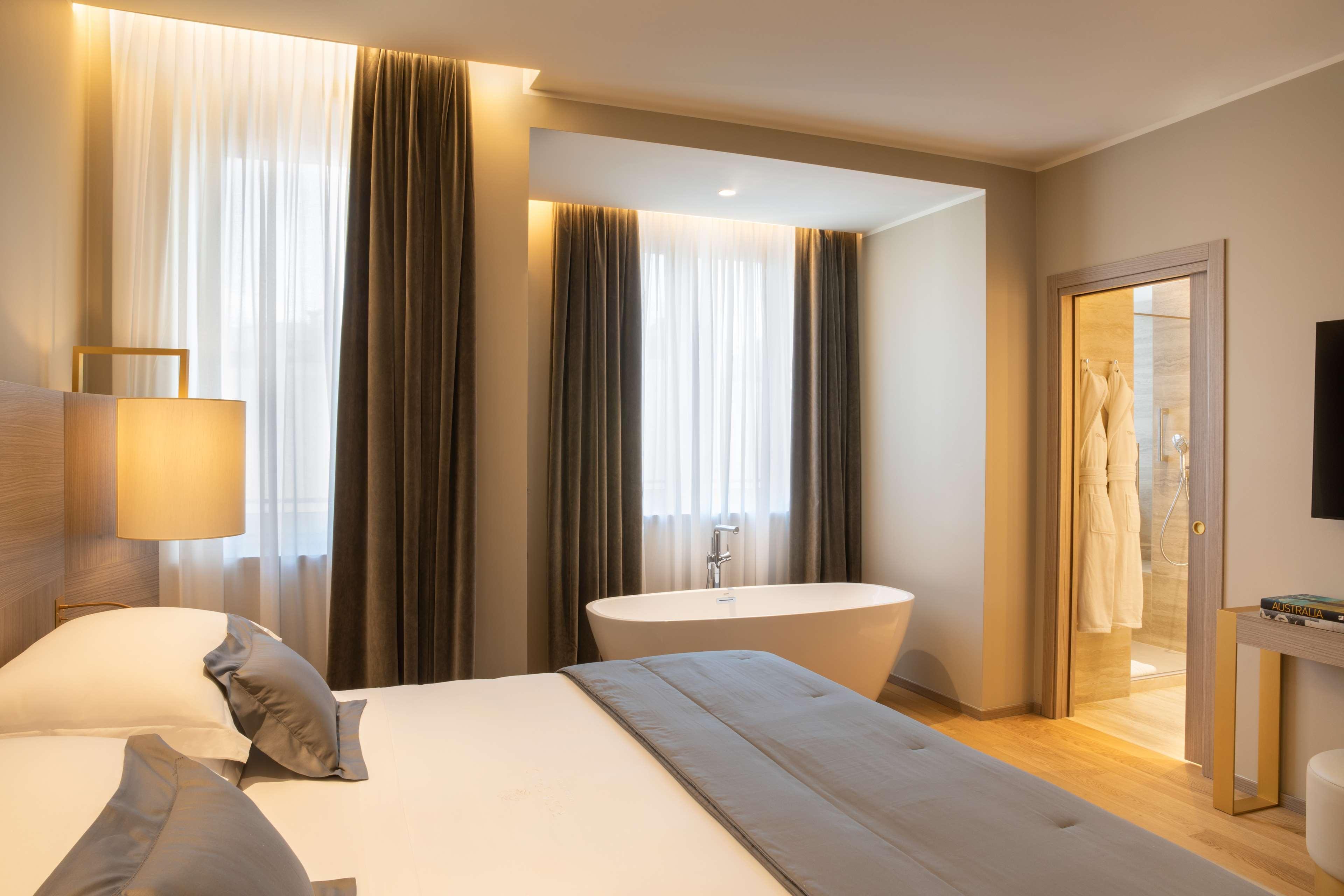 Rosa Grand Milano - Starhotels Collezione Esterno foto